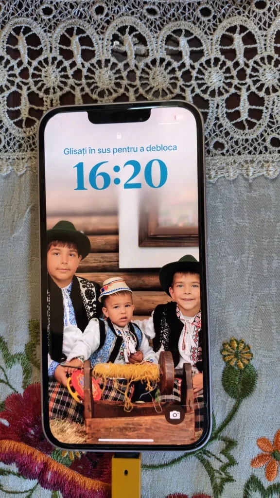 Alinutz Service - Ecran iPhone impecabil